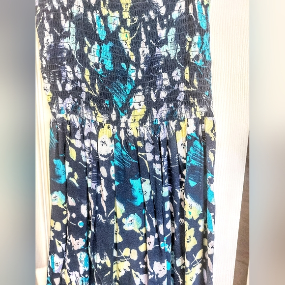 Blue Floral Sundress Bundle - Picture 3 of 3